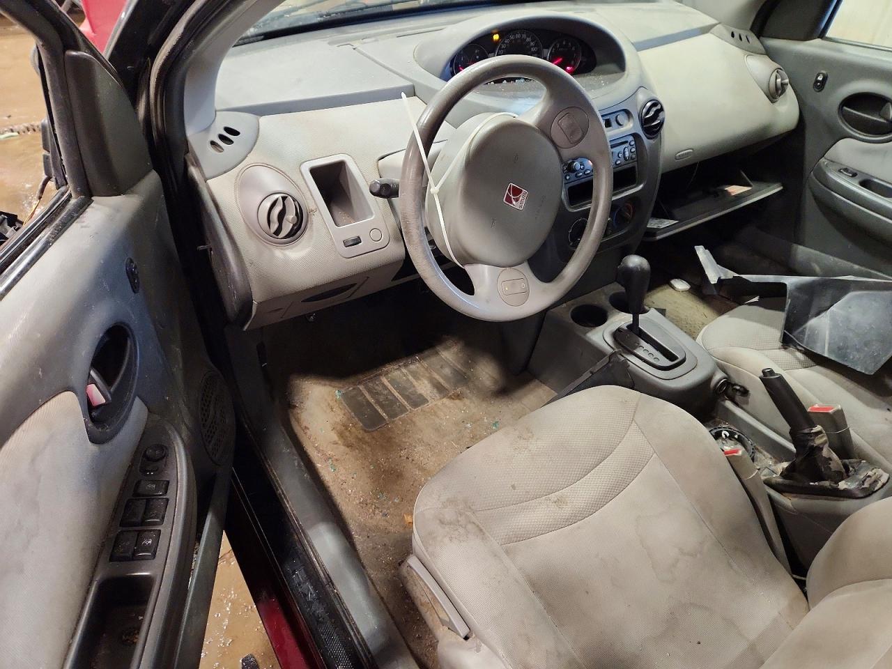 2003 SATURN Ion