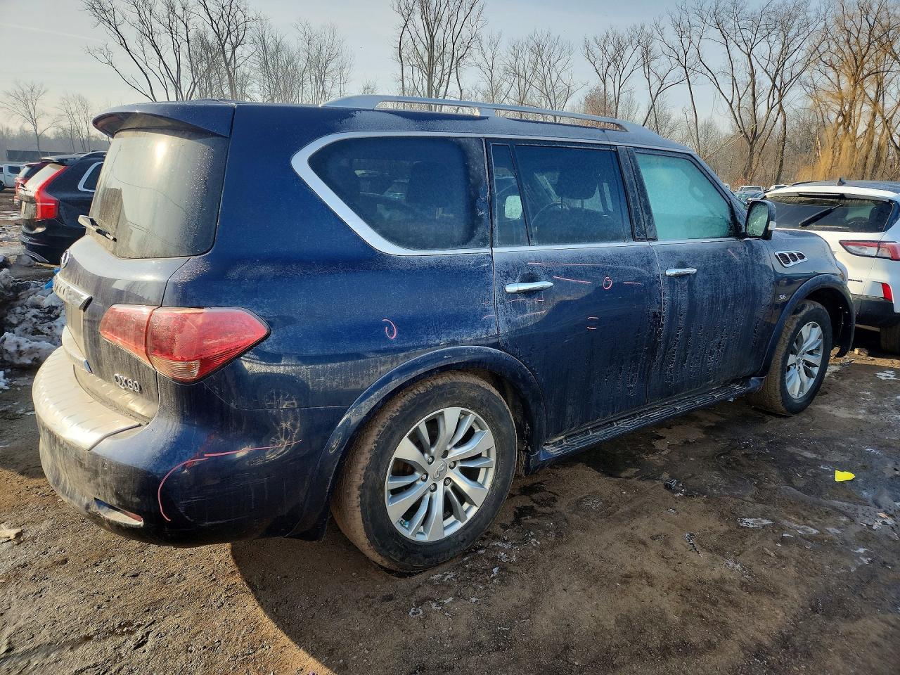 2016 INFINITI QX80