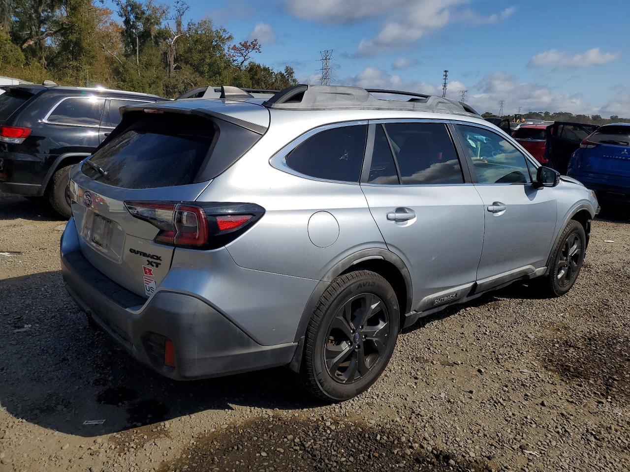 2020 SUBARU Outback