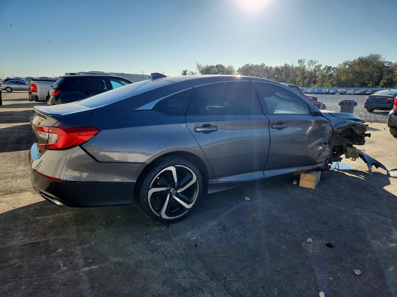 2018 HONDA ACCORD