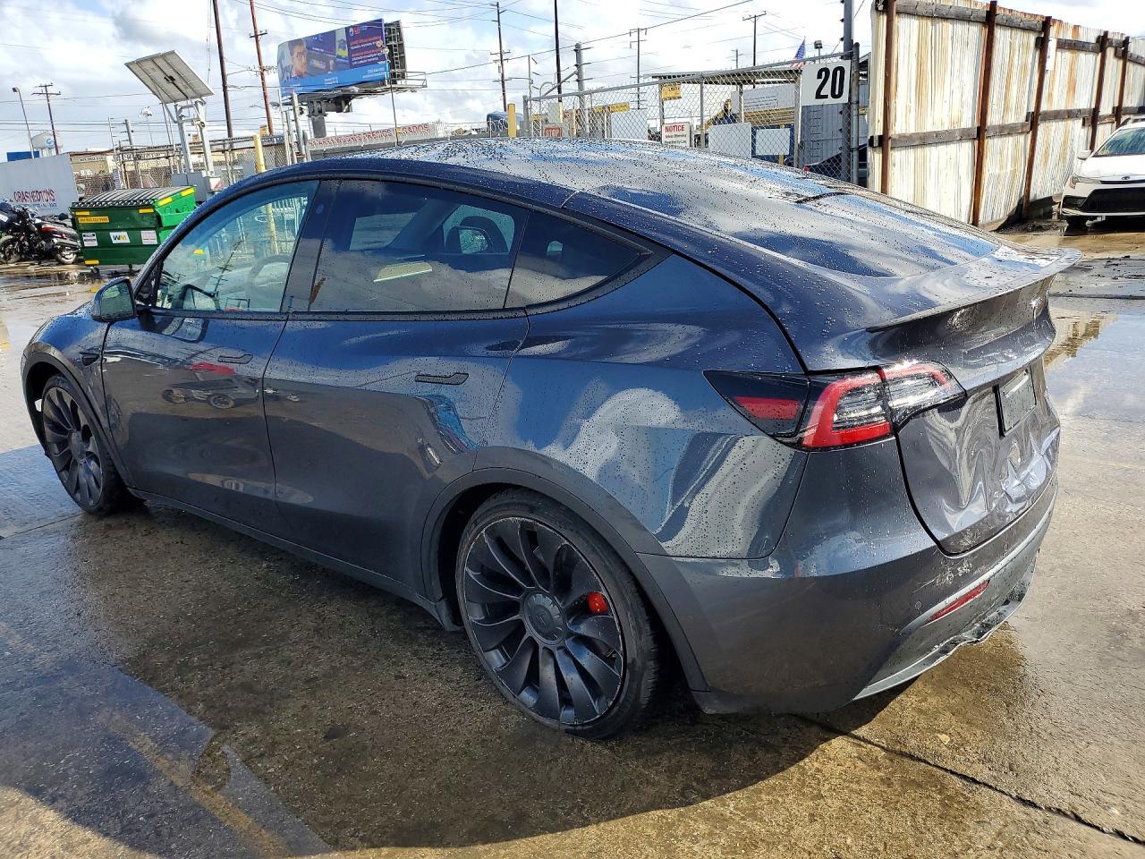 2022 TESLA MODEL Y