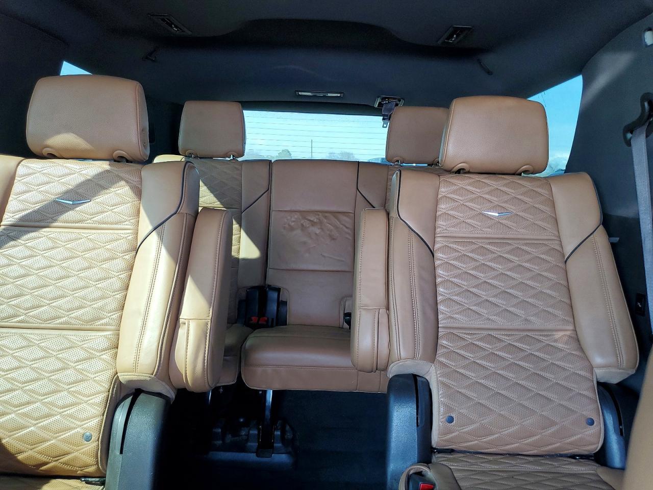 2022 CADILLAC ESCALADE