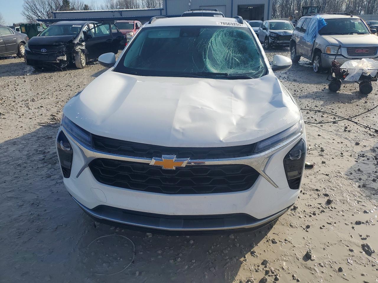 2025 CHEVROLET TRAX