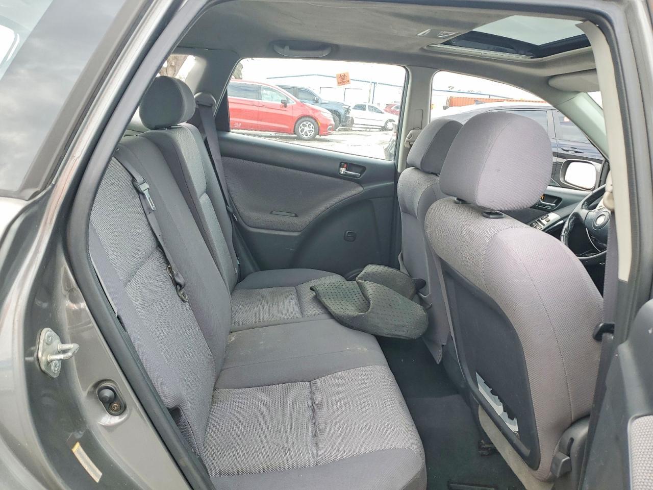2004 TOYOTA MATRIX