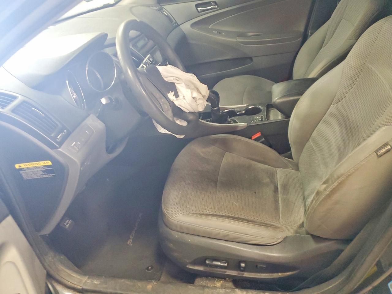 2013 HYUNDAI SONATA