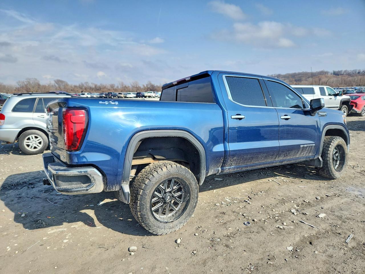 2022 GMC Sierra