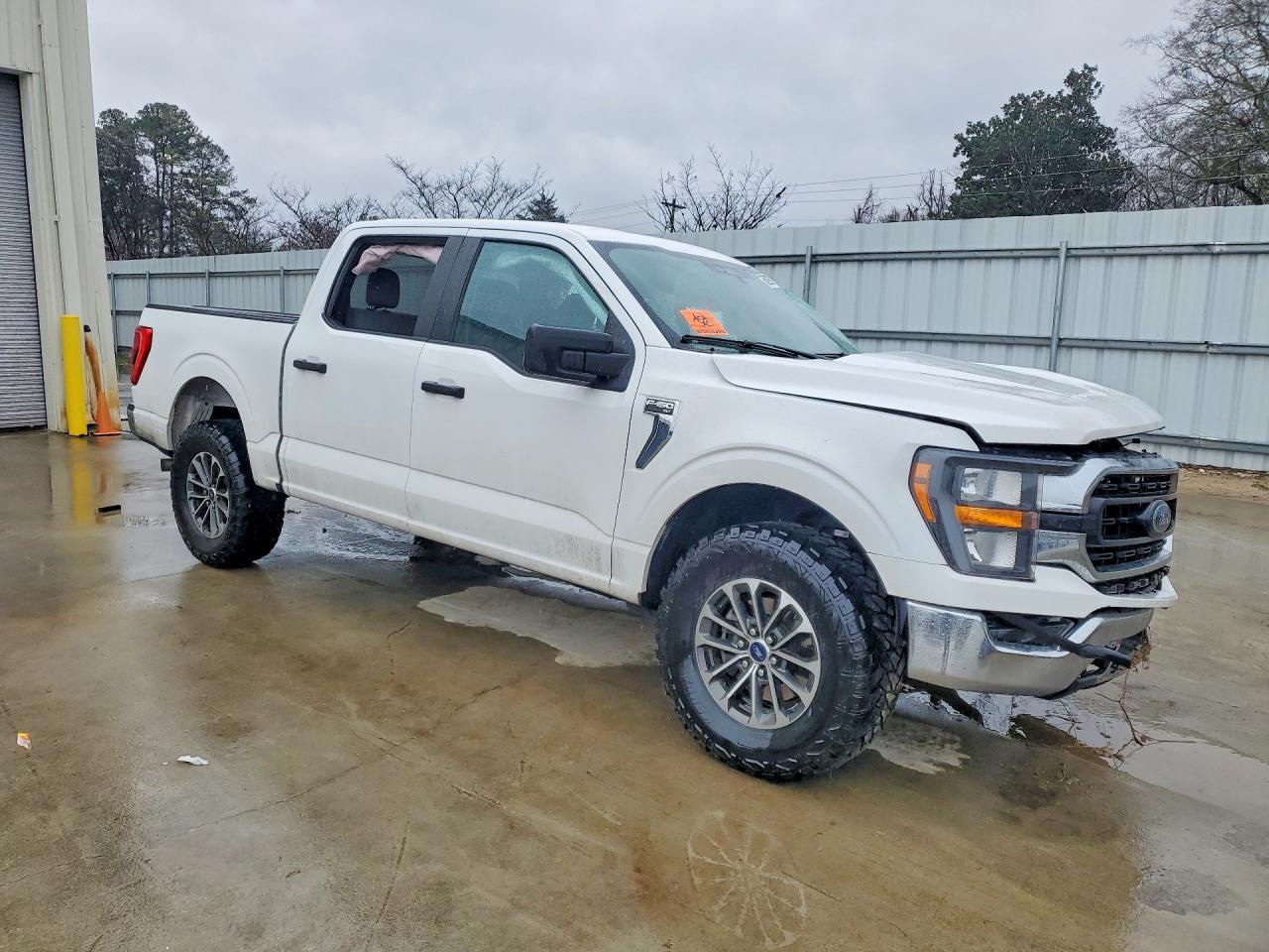 2023 FORD F-150 Lightning