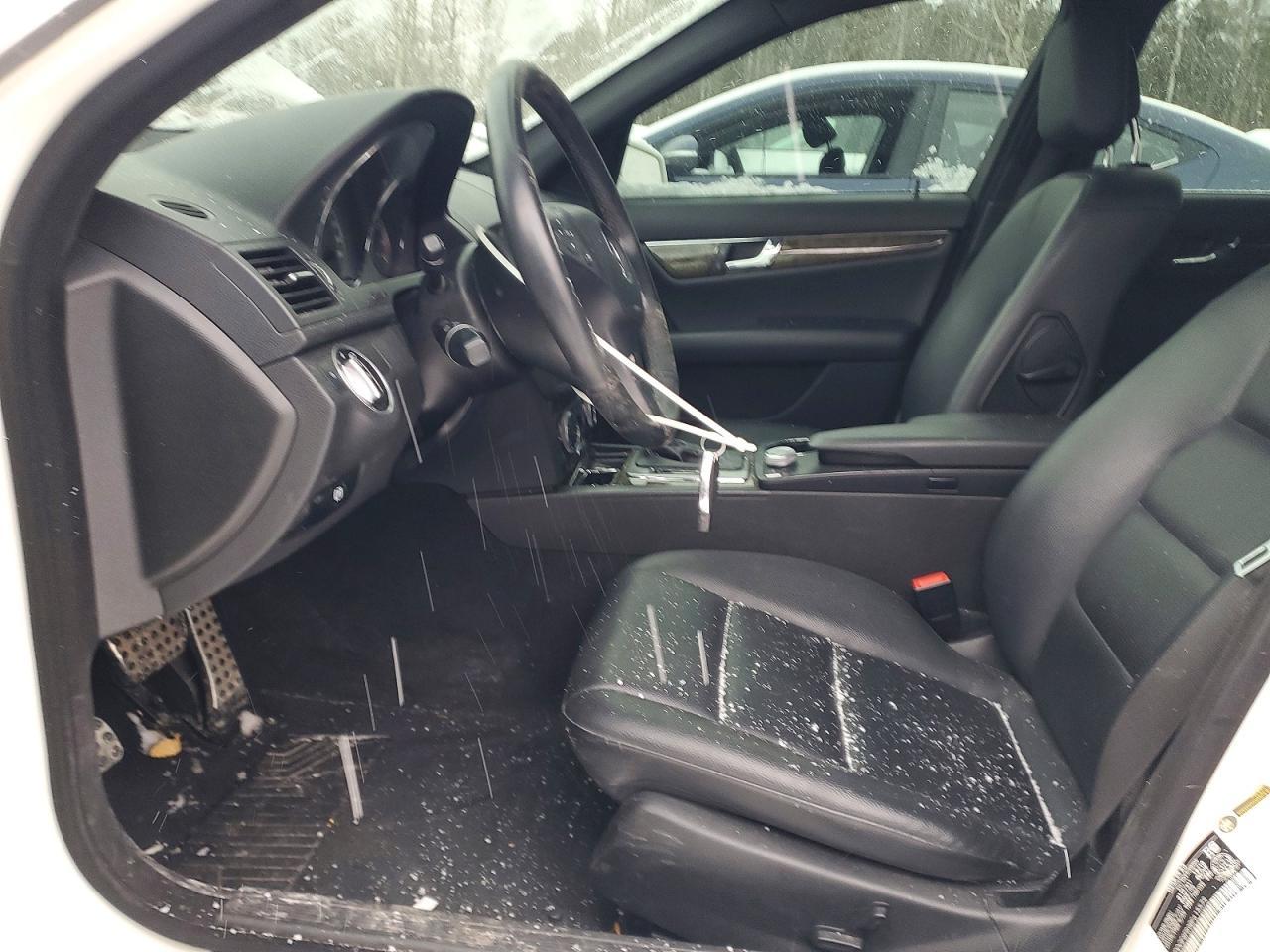 2011 MERCEDES-BENZ C-CLASS