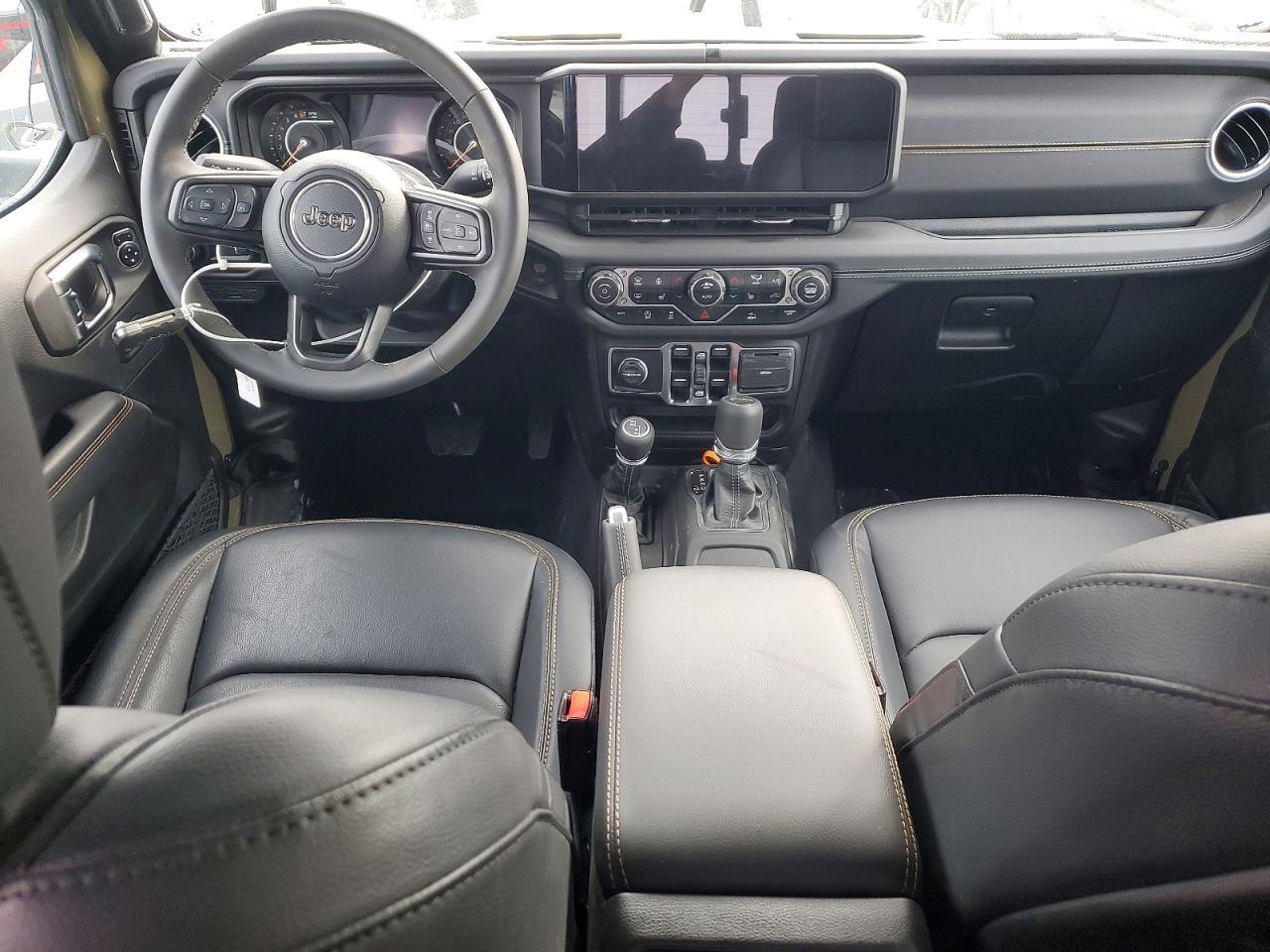 2025 JEEP Gladiator