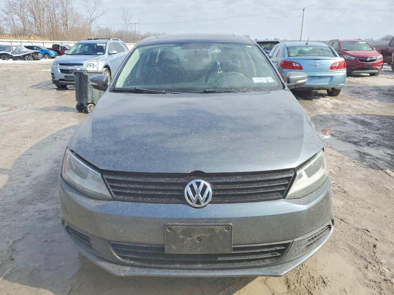 2012 VOLKSWAGEN JETTA