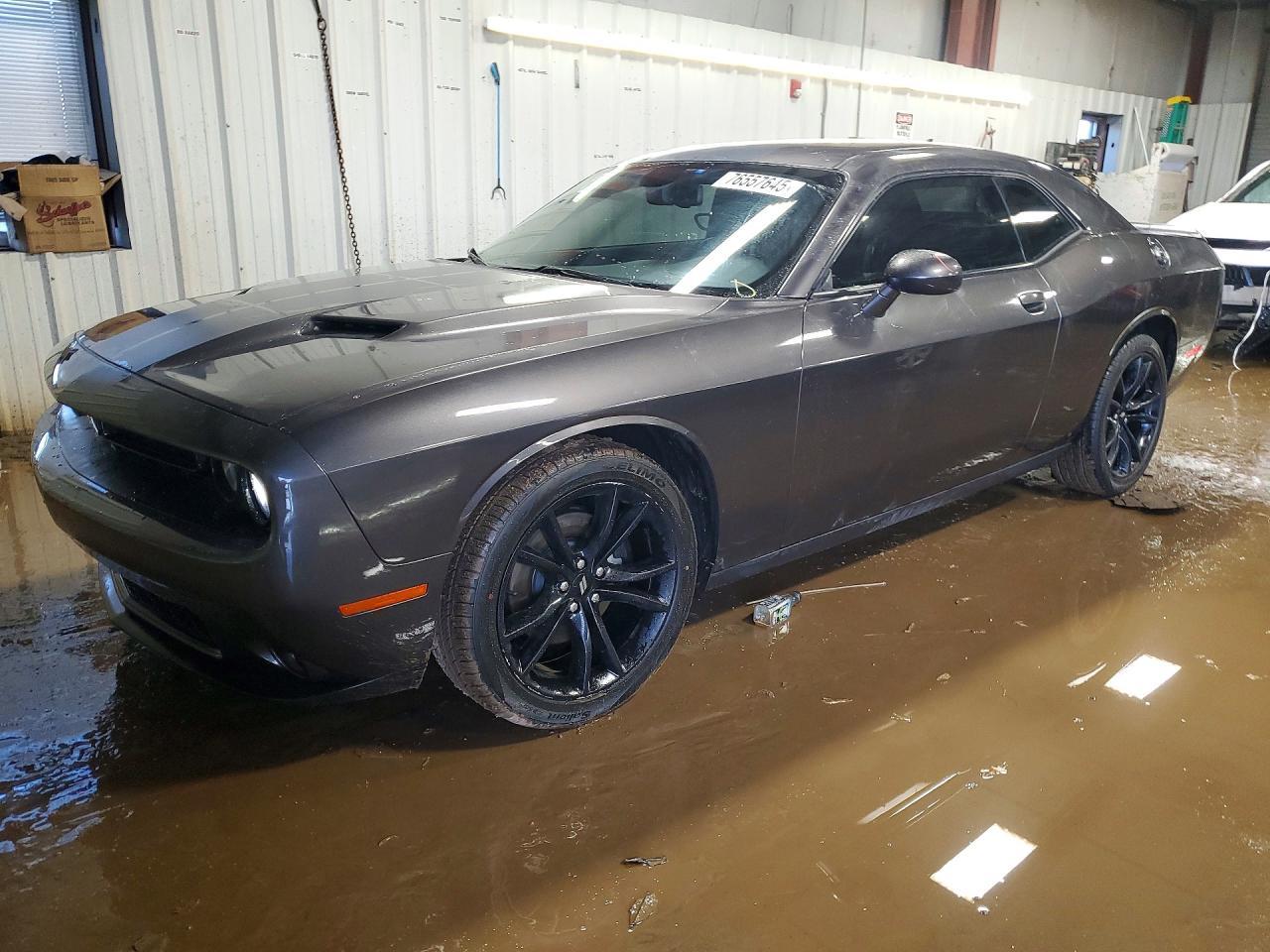 2017 DODGE Challenger