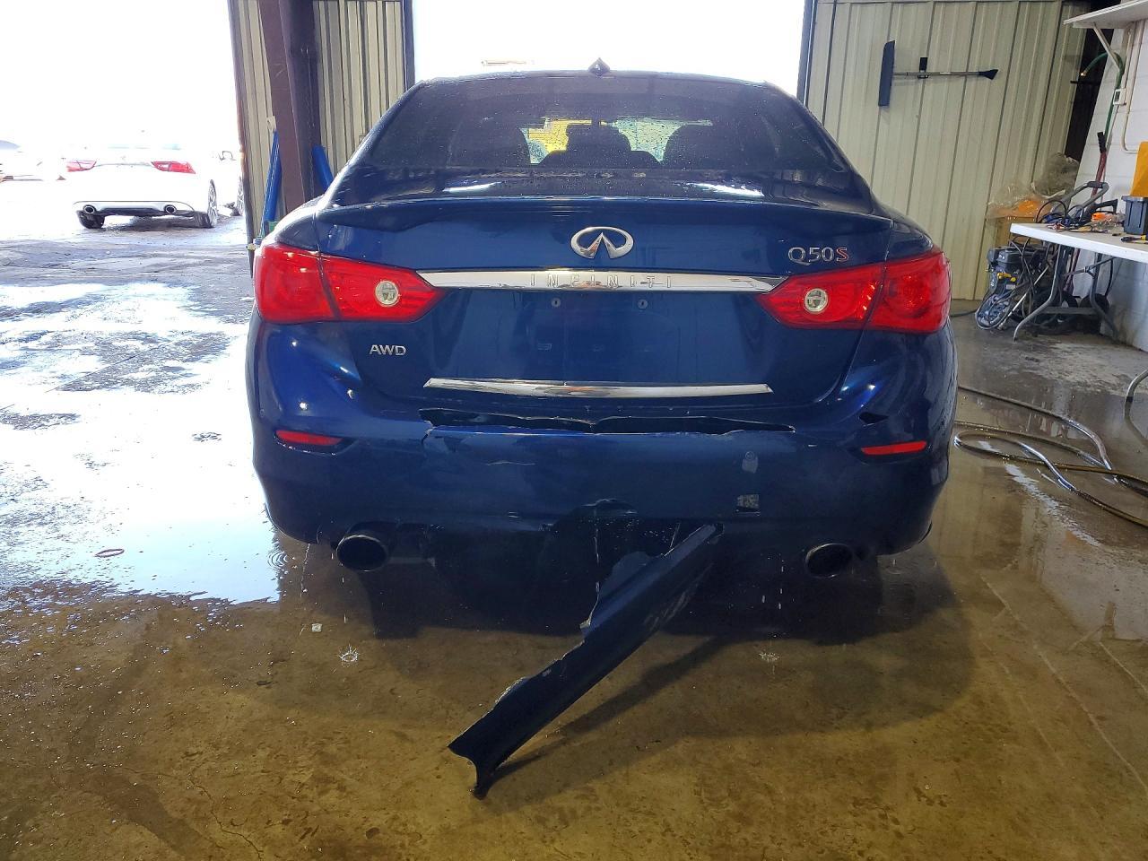 2016 INFINITI Q50