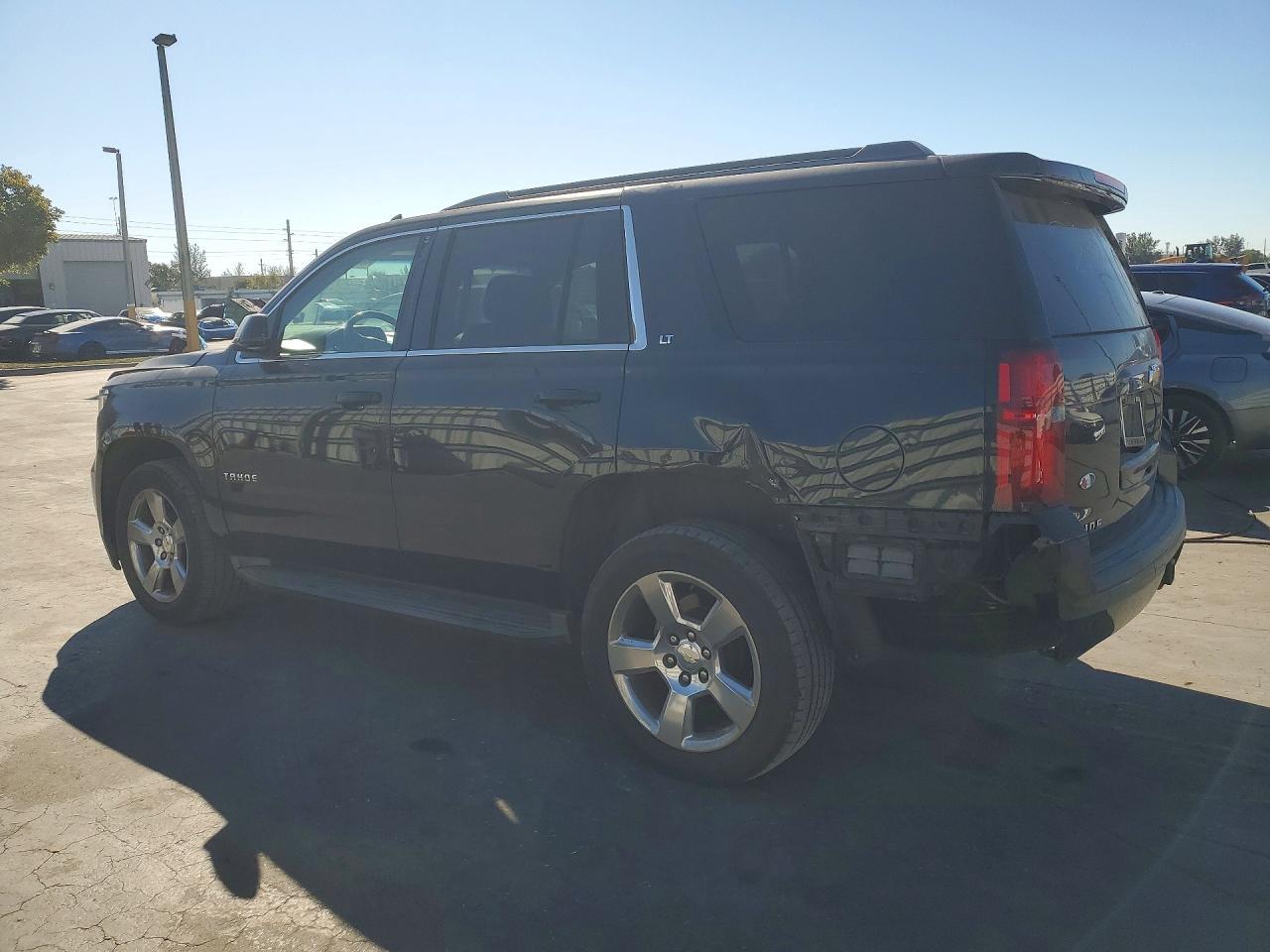 2016 CHEVROLET Tahoe