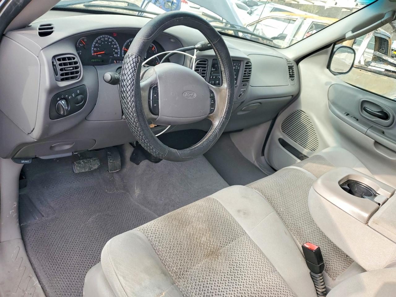 2002 FORD F-150 Lightning
