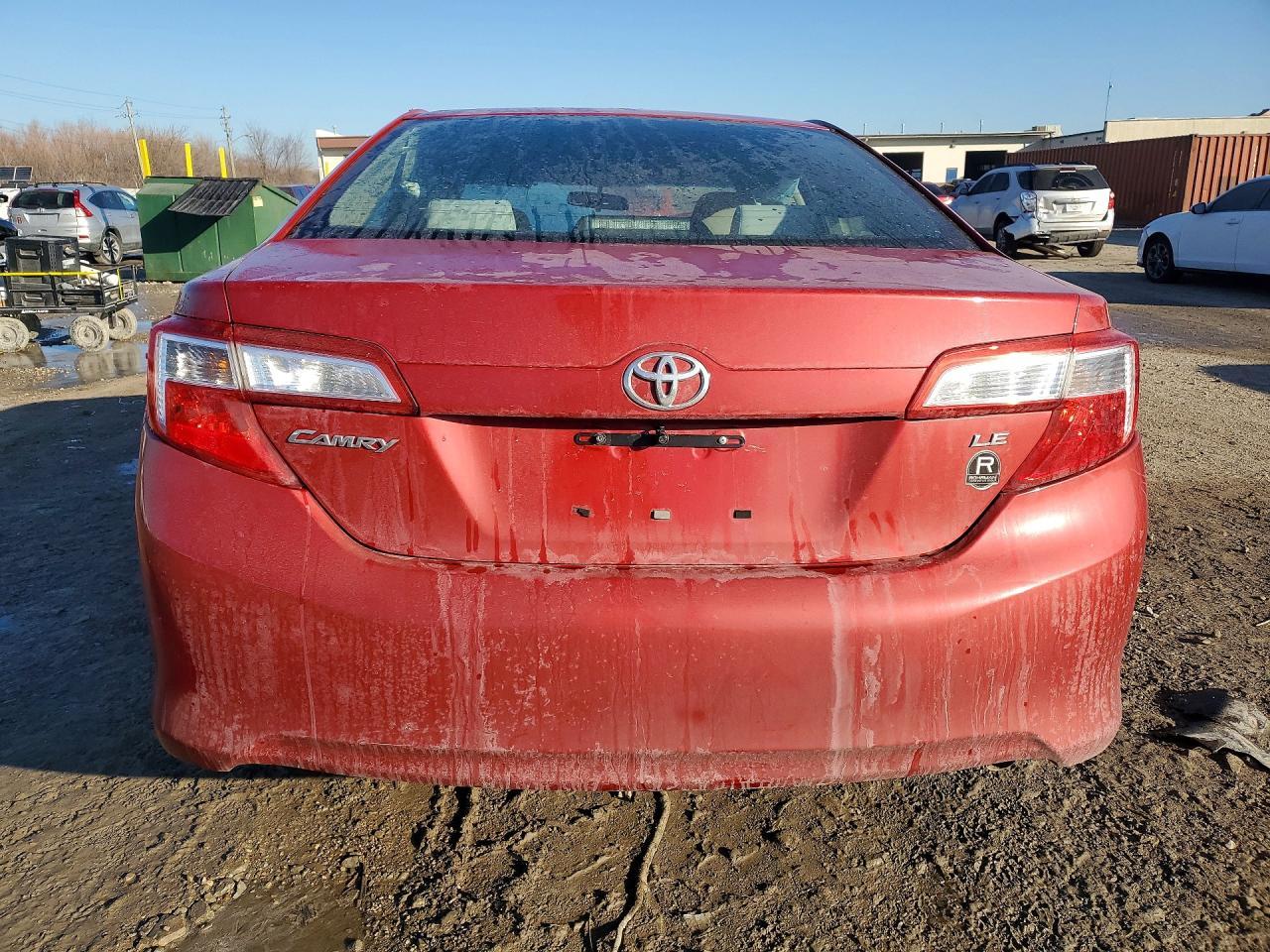 2014 TOYOTA CAMRY