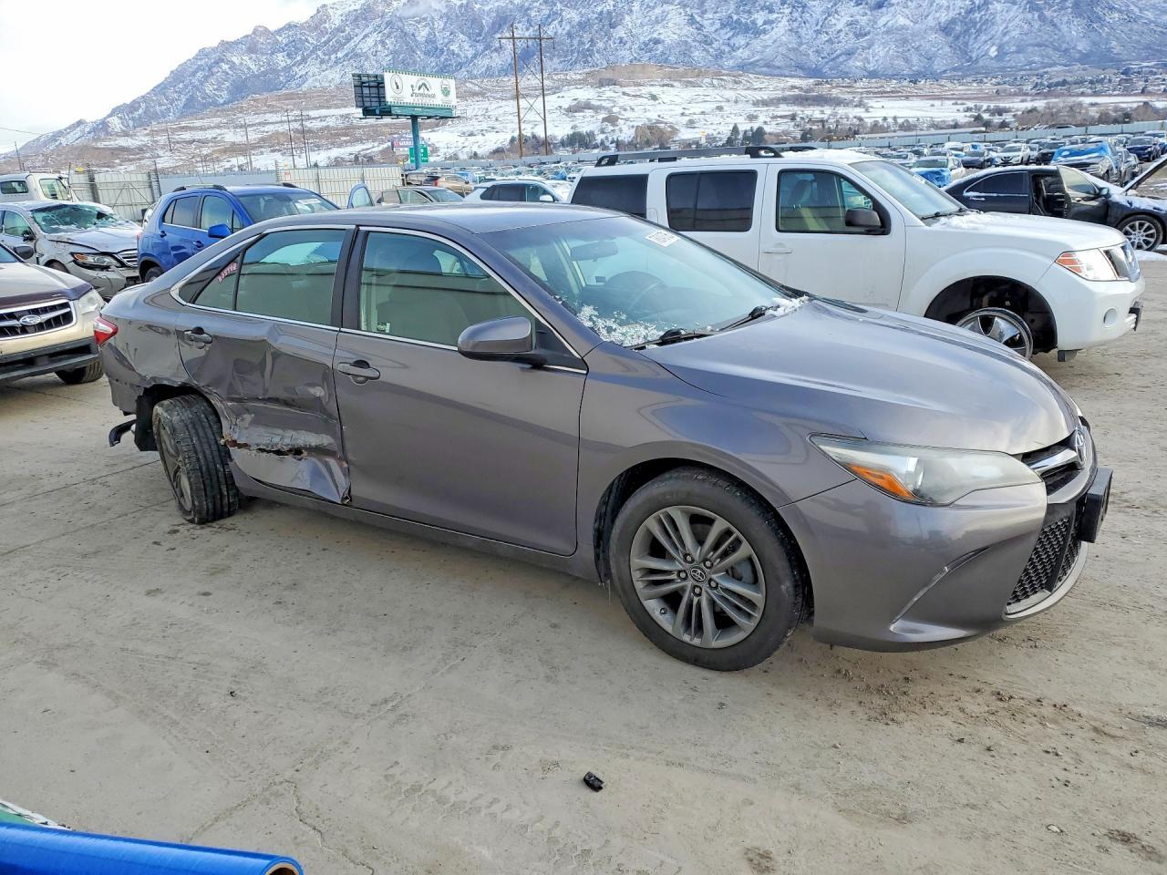 2017 TOYOTA CAMRY