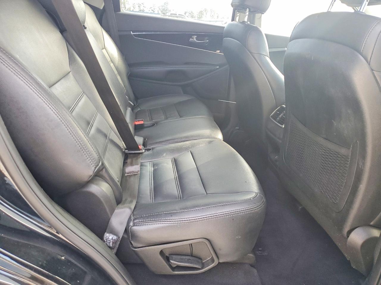 2018 KIA SORENTO