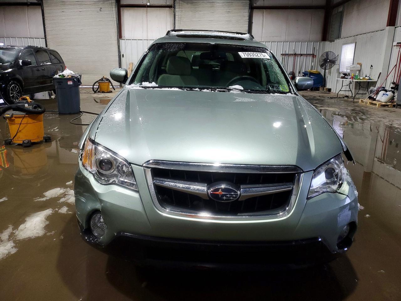 2009 SUBARU Outback