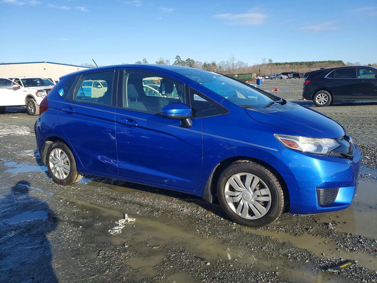 2017 HONDA FIT