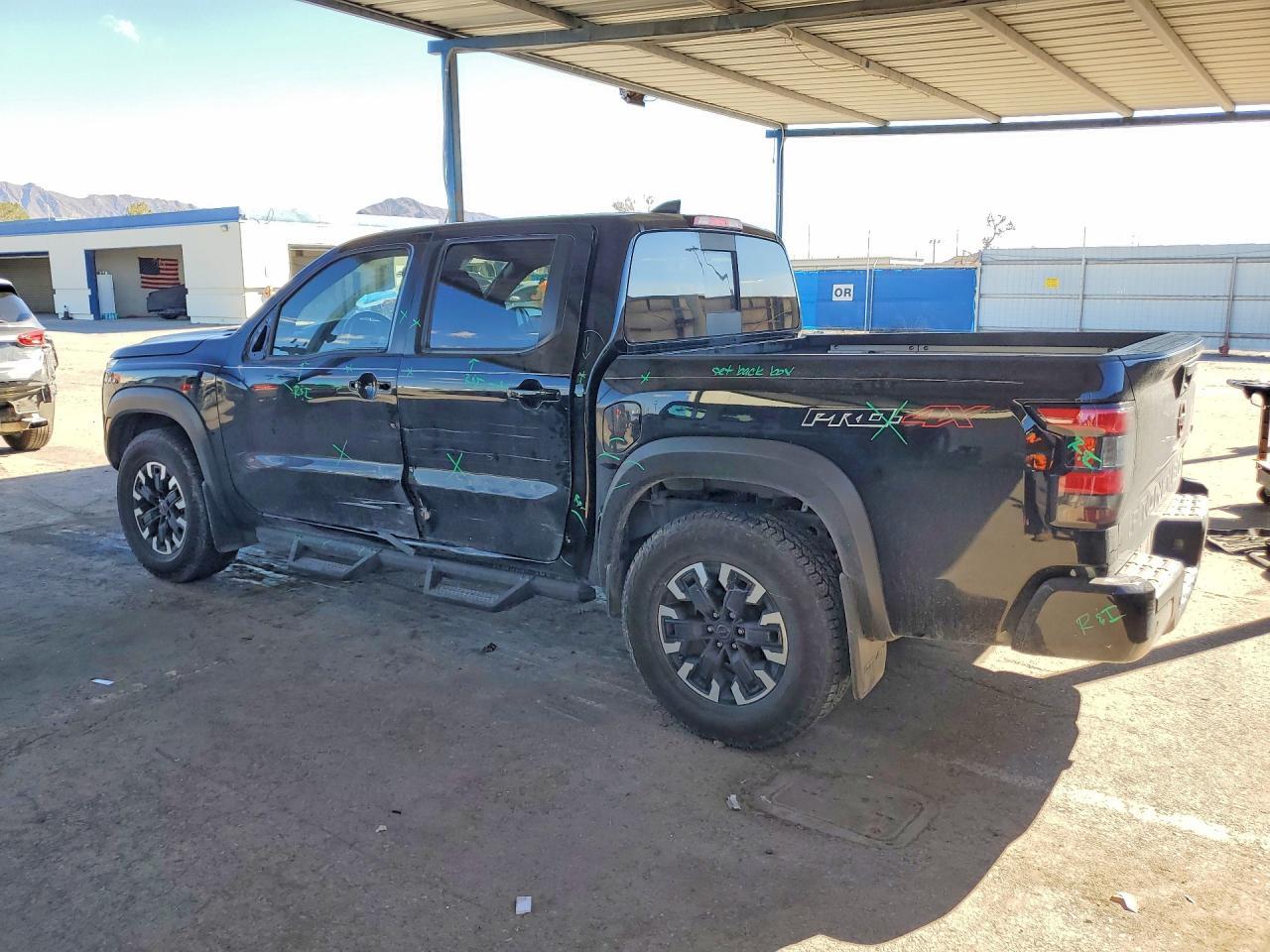 2023 NISSAN Frontier