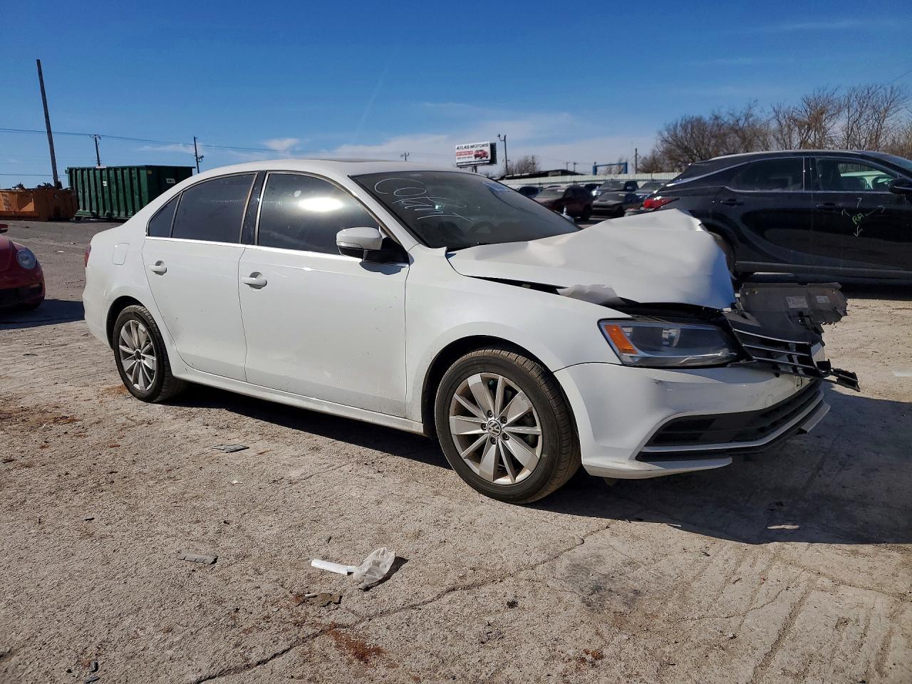 2016 VOLKSWAGEN JETTA