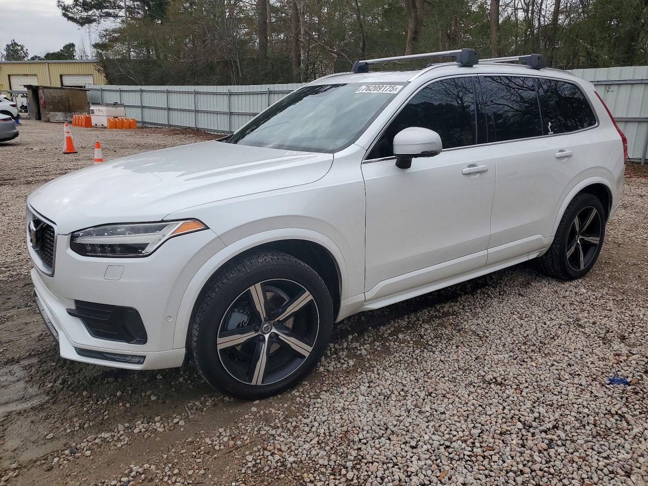 2016 VOLVO XC90
