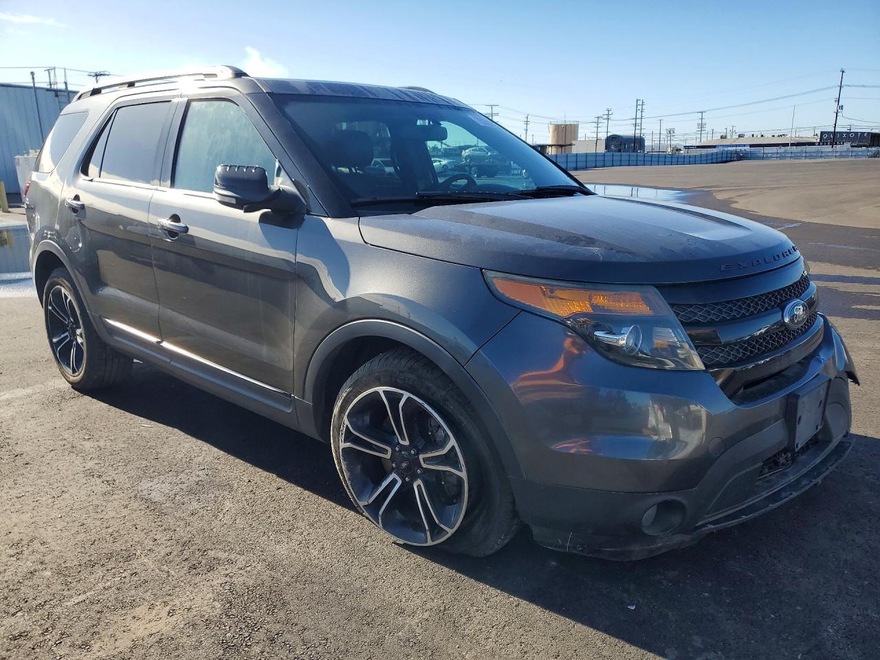 2015 FORD Explorer Sport Trac