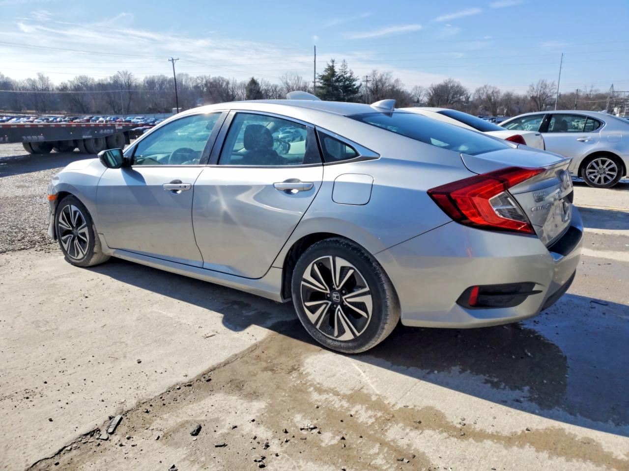 2016 HONDA CIVIC