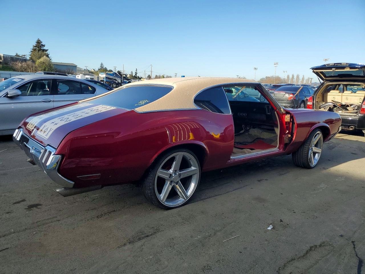 1970 OLDSMOBILE Cutlass