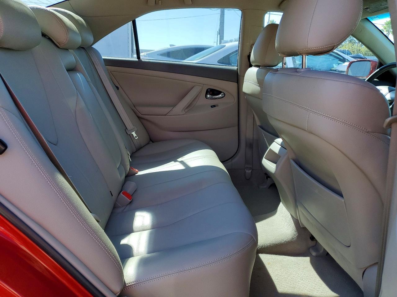 2010 TOYOTA CAMRY