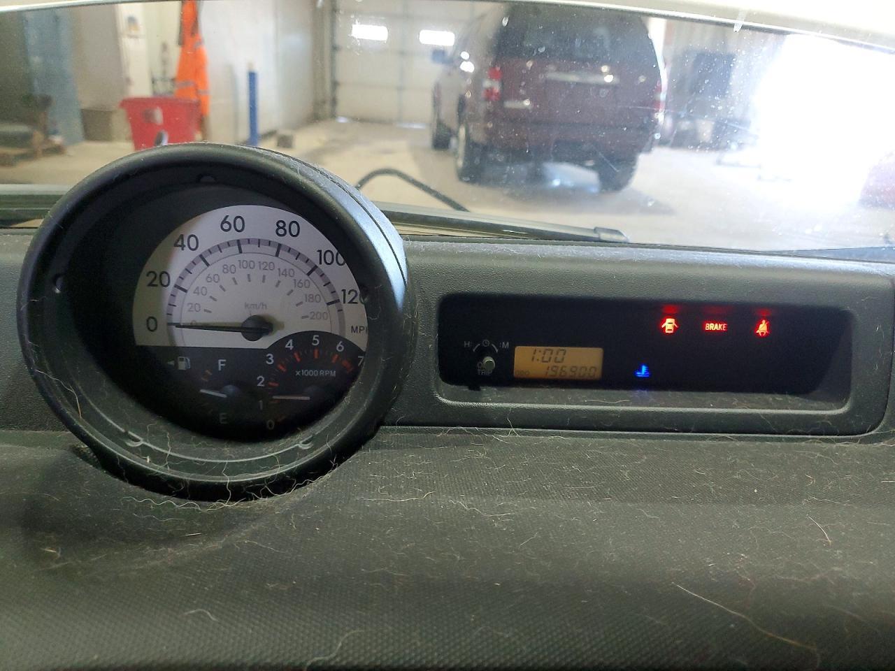 2005 TOYOTA SCION