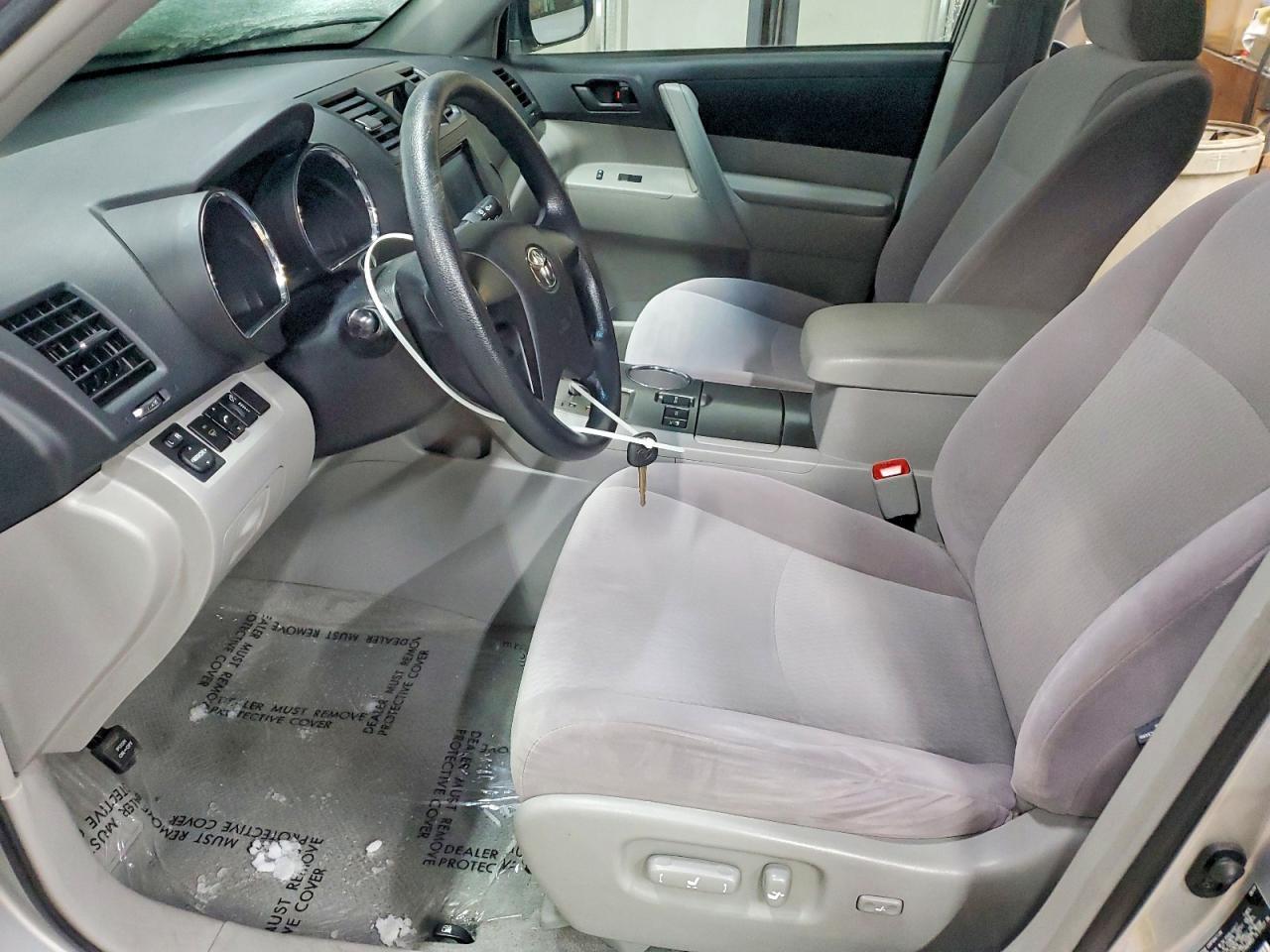 2009 TOYOTA HIGHLANDER