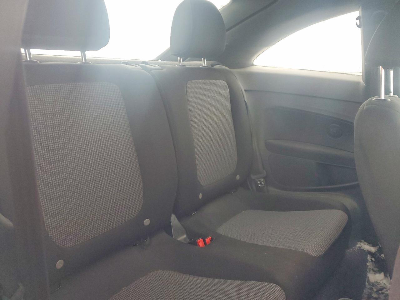 2018 VOLKSWAGEN Beetle