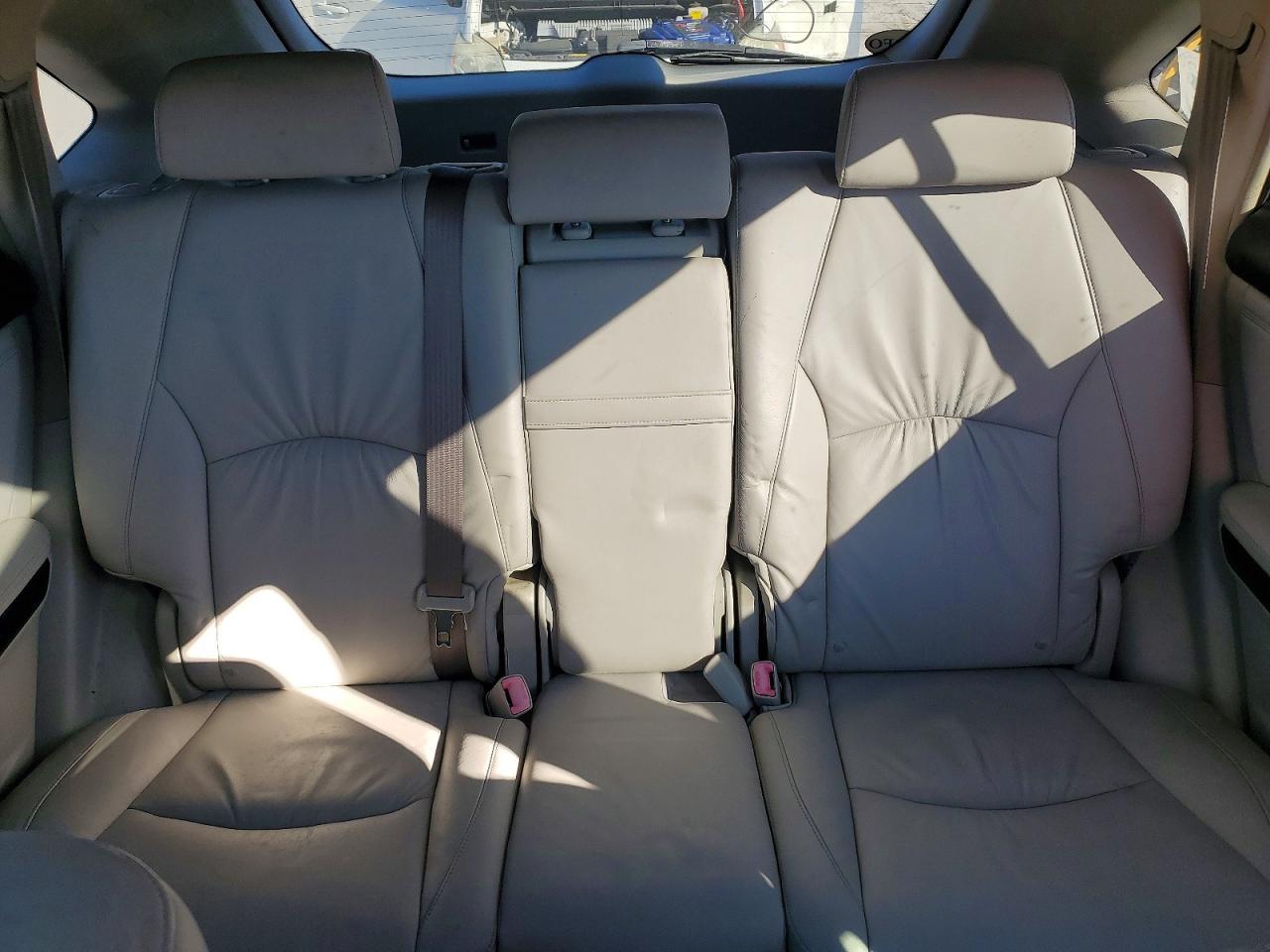 2005 LEXUS Rx 330