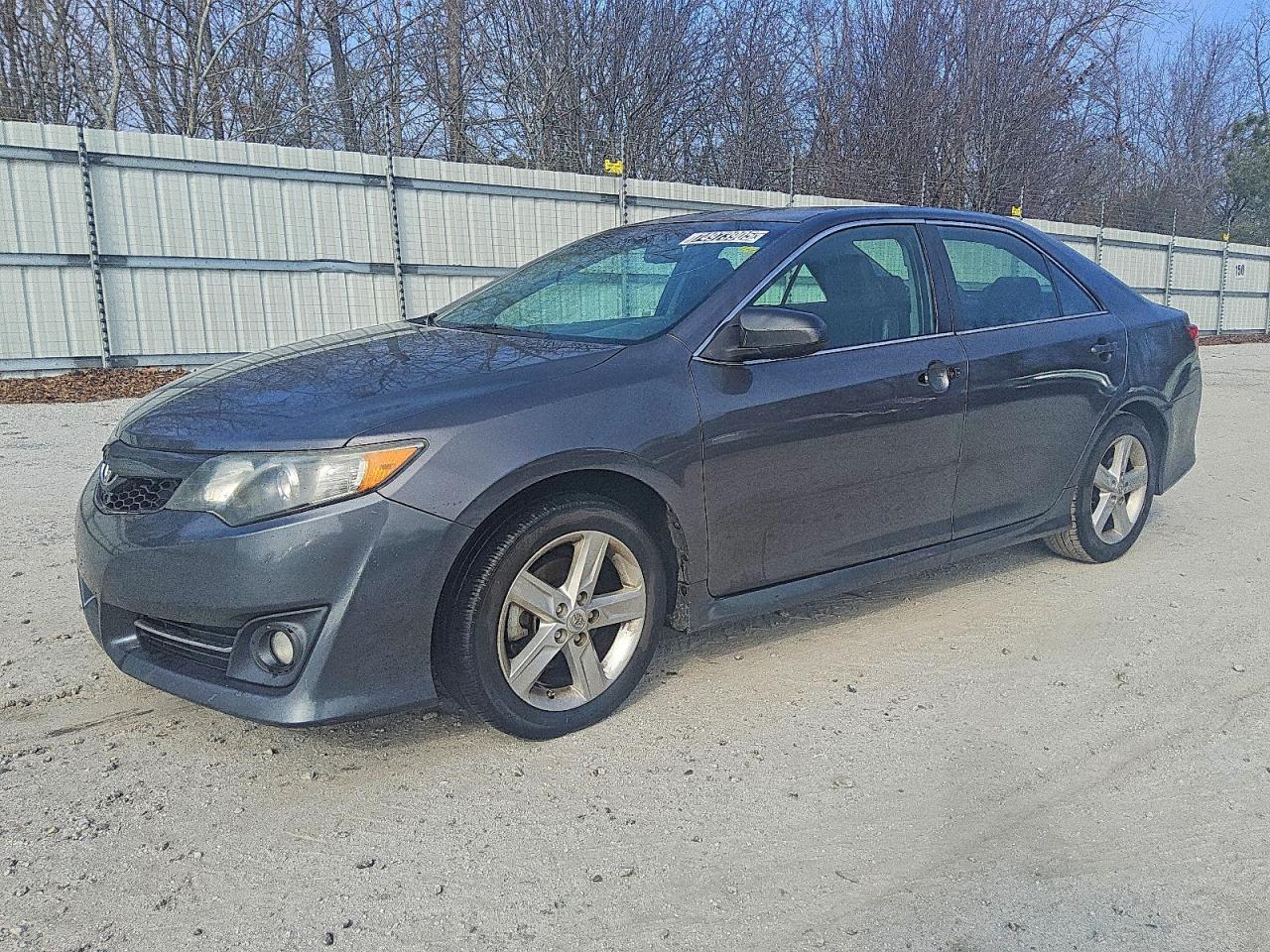 2013 TOYOTA CAMRY