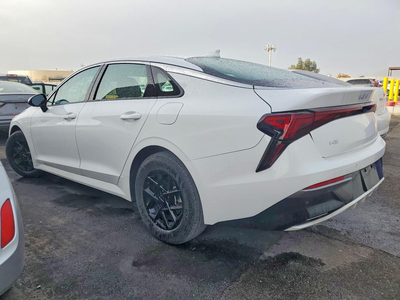 2025 KIA K5