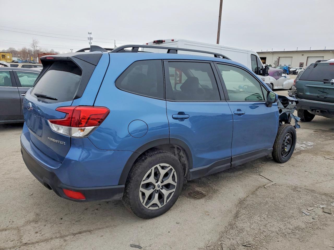 2024 SUBARU FORESTER