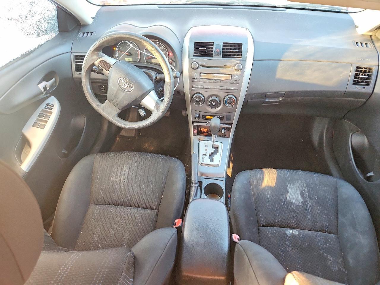 2011 TOYOTA COROLLA