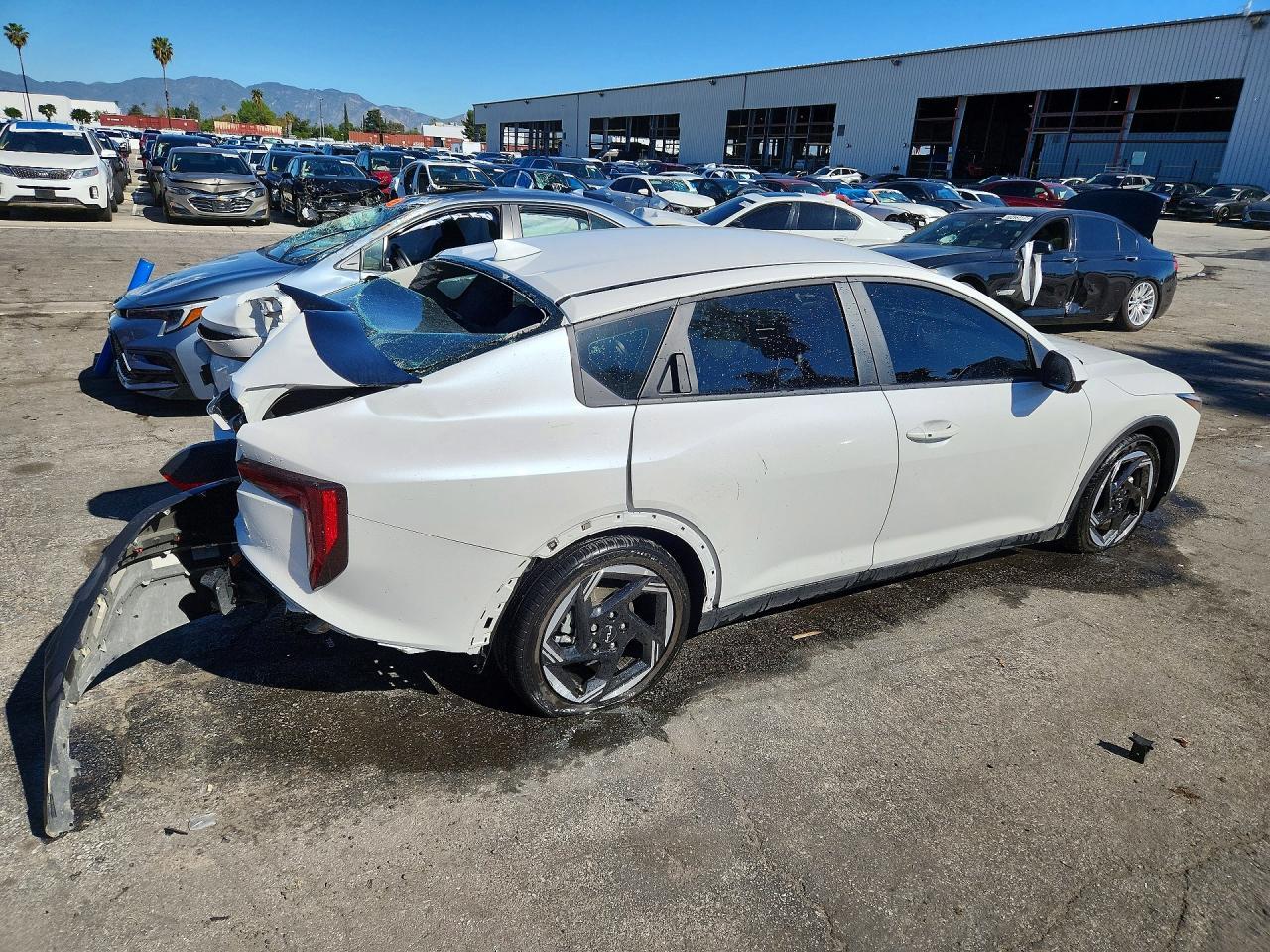 2025 KIA K4
