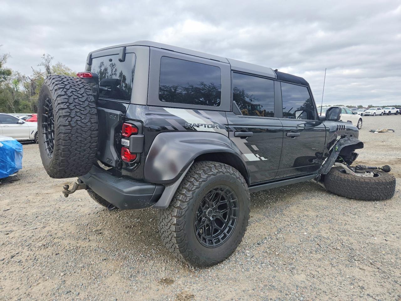 2023 FORD Bronco