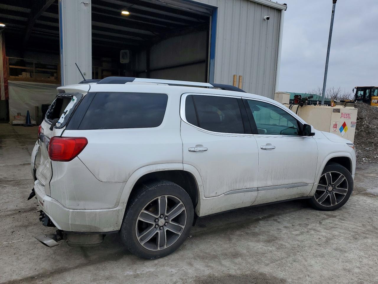 2017 GMC ACADIA