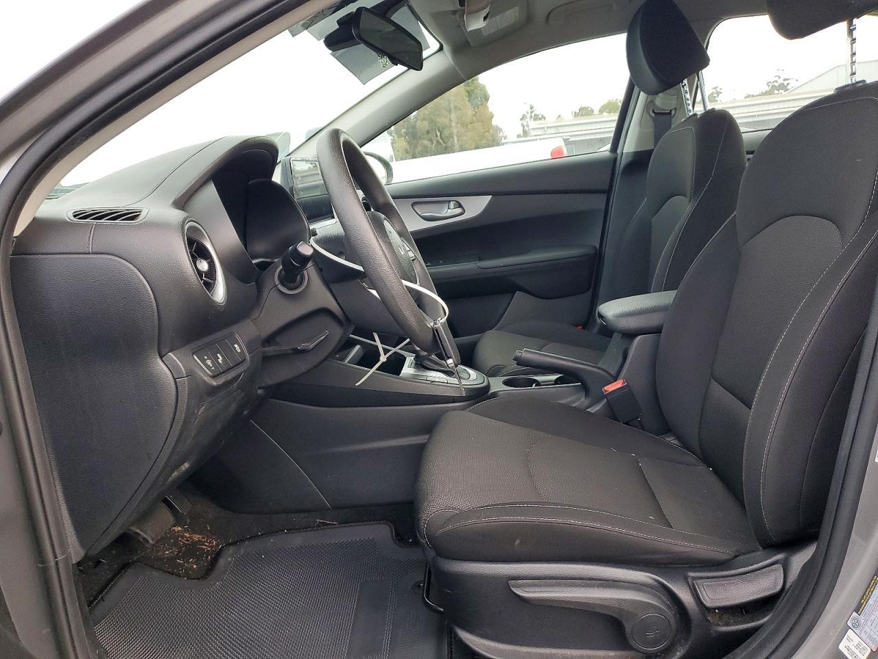 2023 KIA FORTE