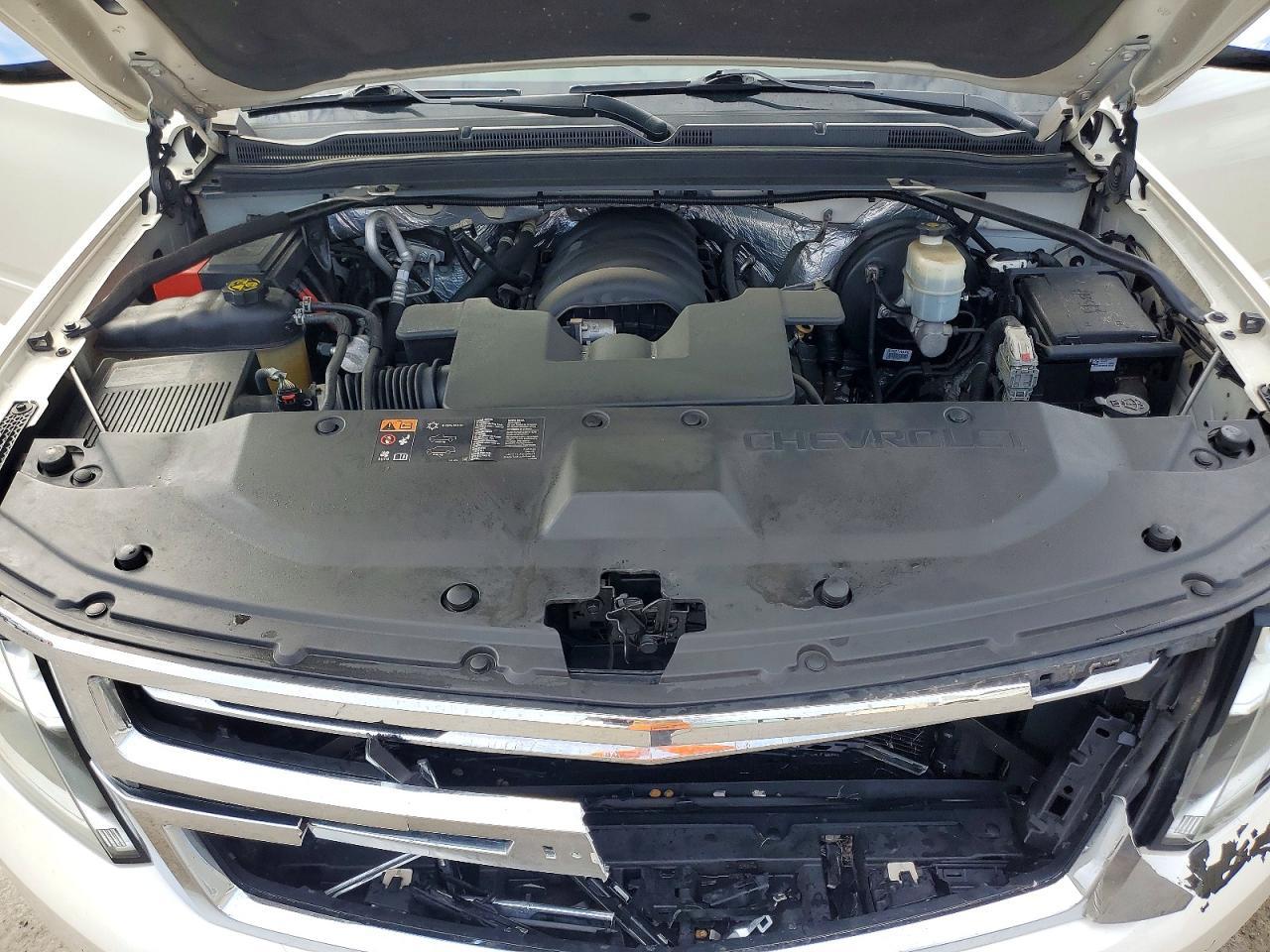 2015 CHEVROLET Suburban