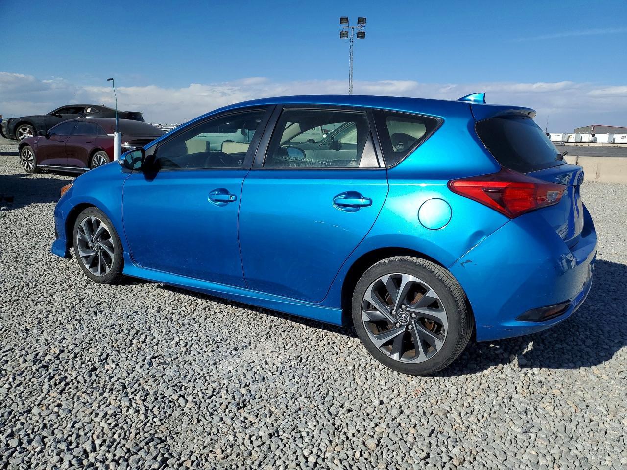 2017 TOYOTA COROLLA