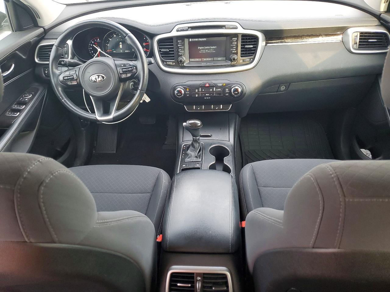 2017 KIA SORENTO
