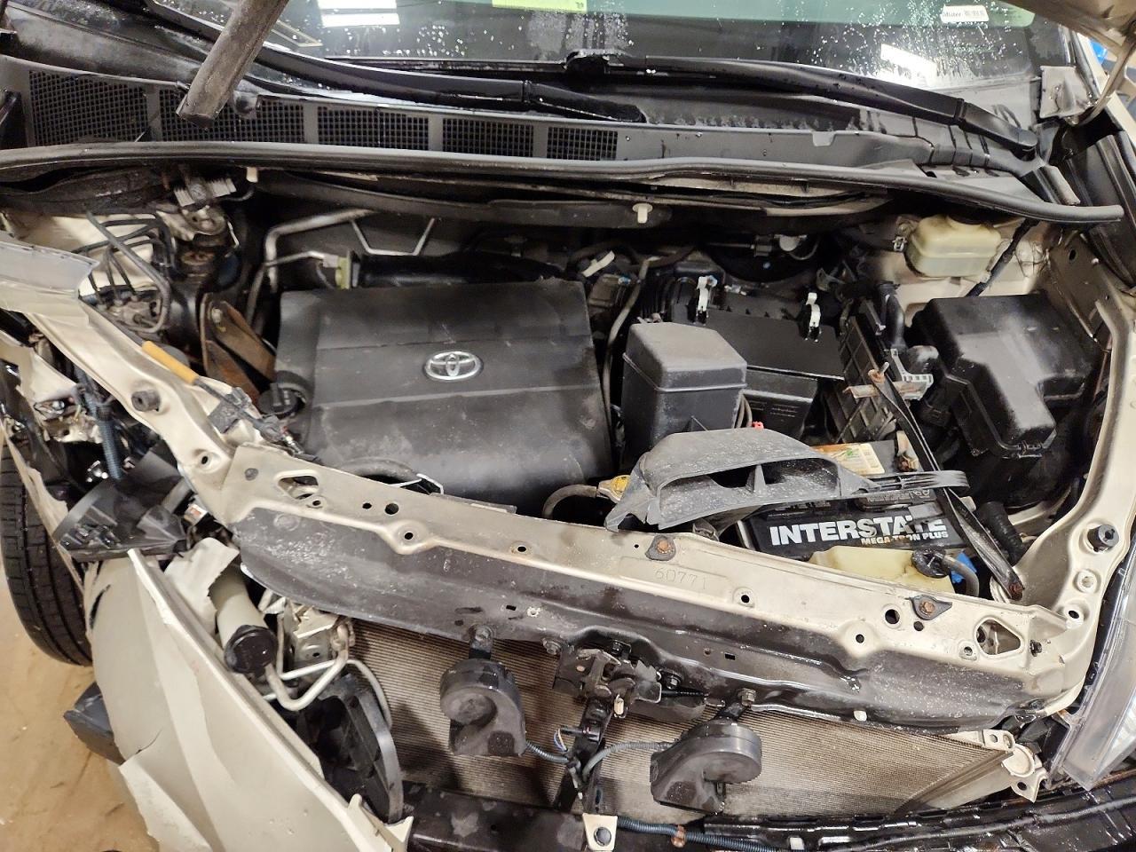 2015 TOYOTA SIENNA