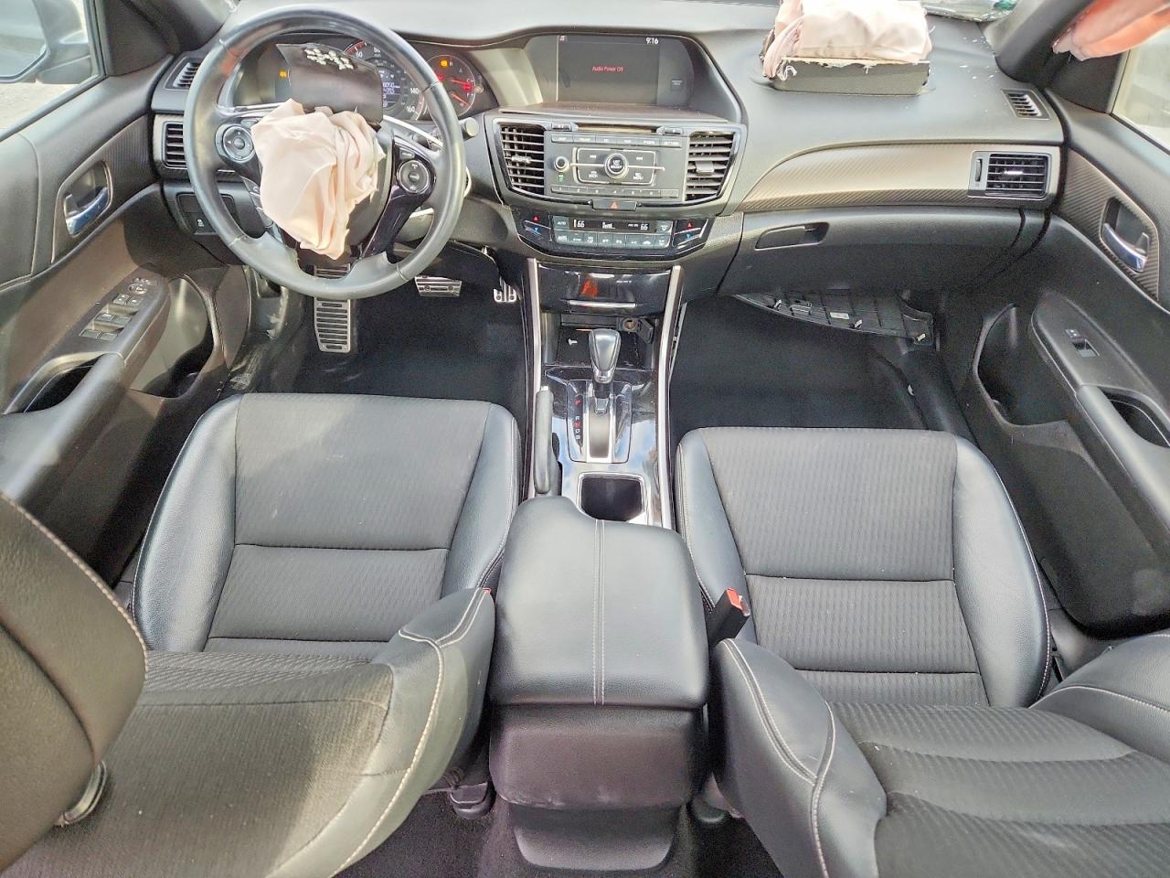2017 HONDA ACCORD