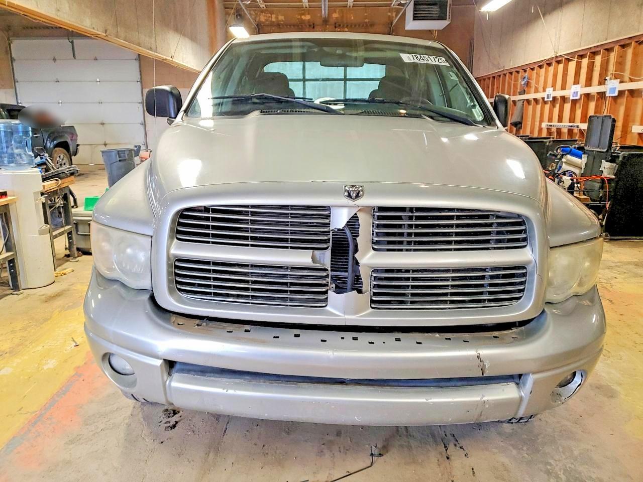 2004 DODGE RAM 1500