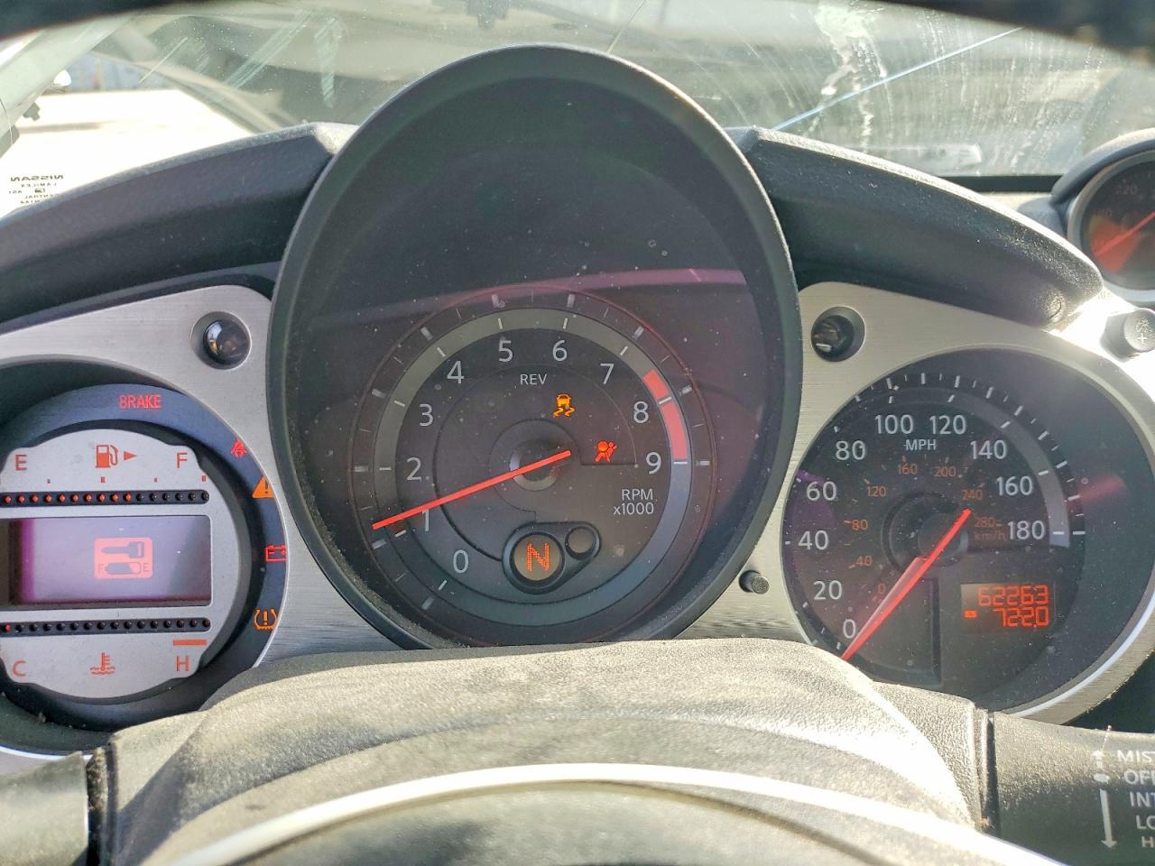 2012 NISSAN 370Z