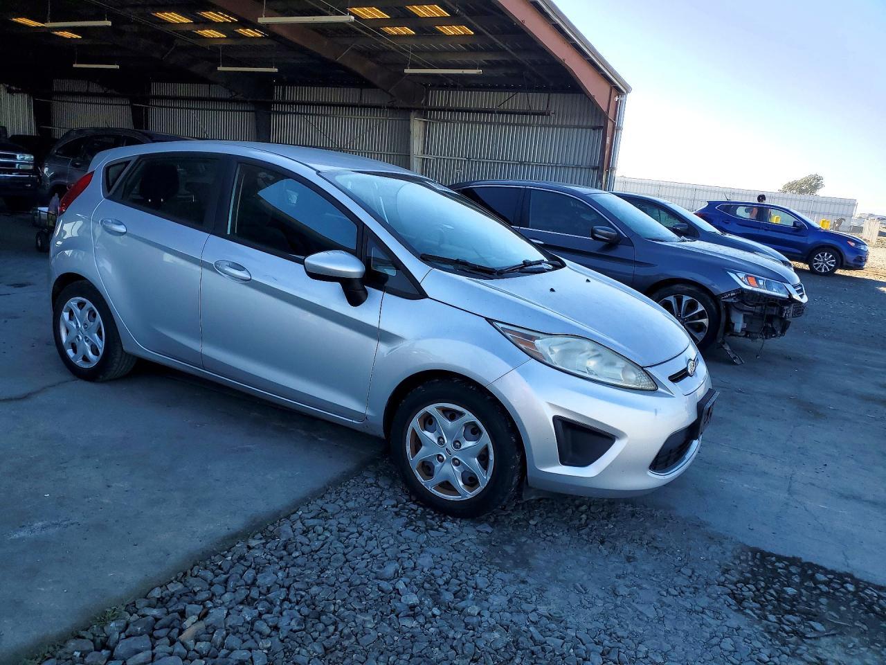 2012 FORD Fiesta
